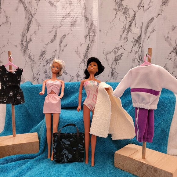 11.5" Barbie Clothes - Picture 1 of 5